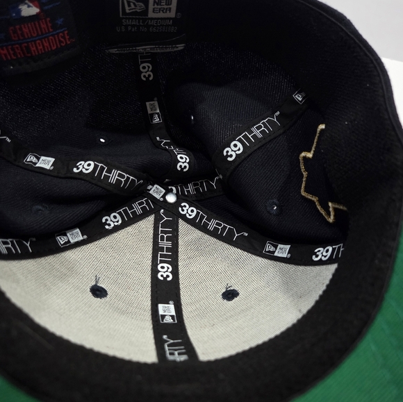 New Era Navy and Red Baseball Cap with Flag Patch - Picture 6 of 9